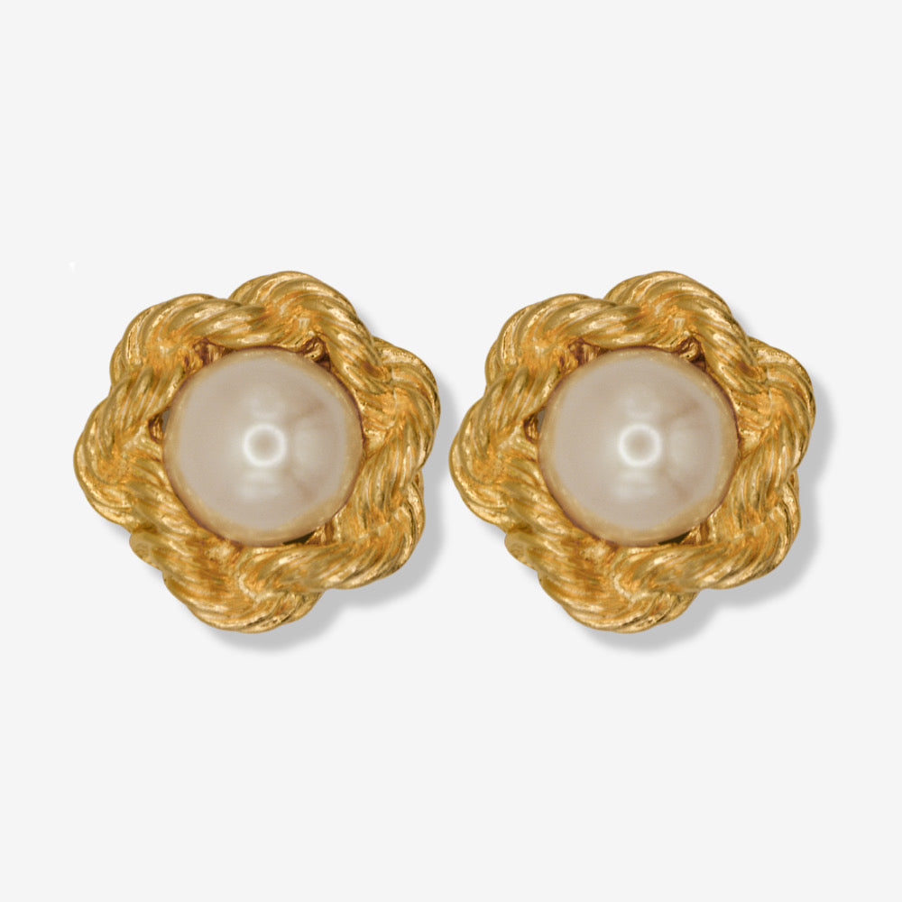VINTAGE 1980S LARGE STATEMENT IMITATION PEARL PUFF CLIP ON EARRINGS