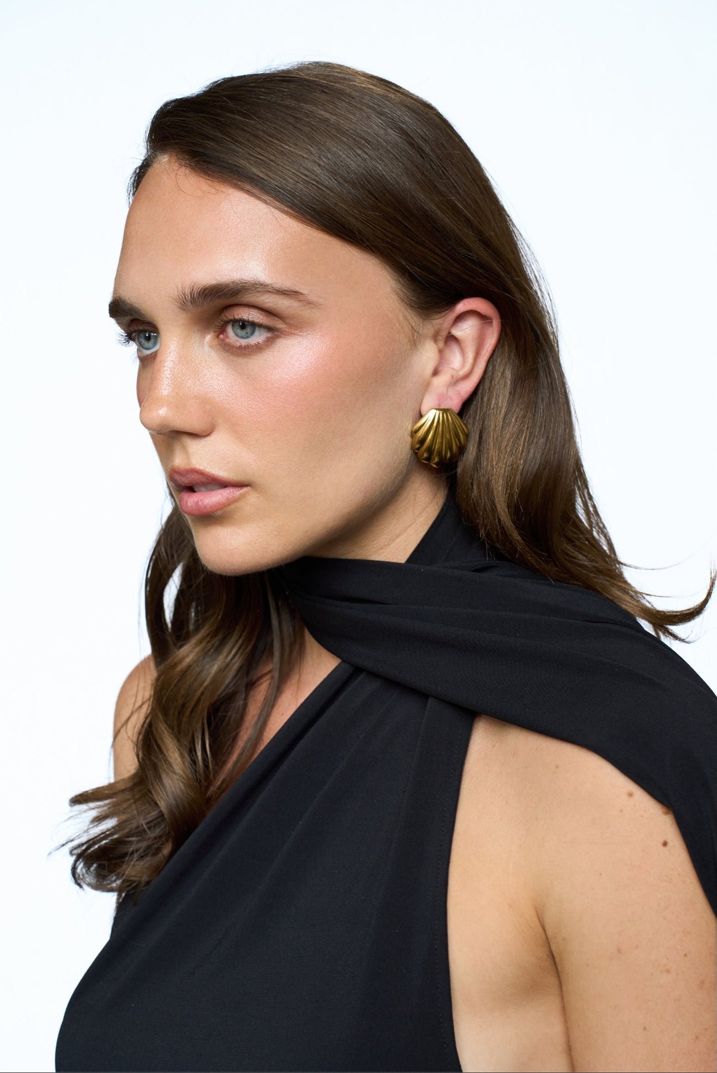 VINTAGE 1990s  STATEMENT SHELL EARRINGS