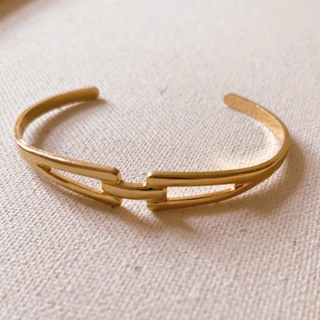 VINTAGE 1990S MINIMALIST GOLD PLATED LINKED CUFF